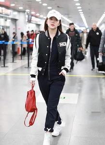 穿aj的明星,揭秘穿AJ鞋的潮流明星风采