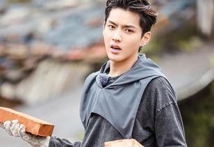 吴亦凡 家庭背景 扒皮,豪门出身，星途璀璨背后的故事