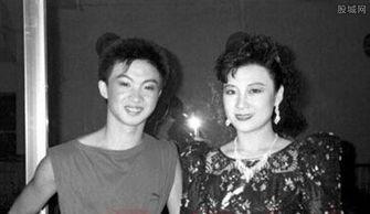 变性前金星和妻子照片,时光见证爱情变迁